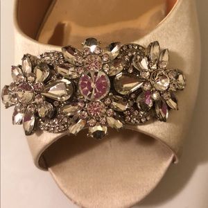 Badgley Mischka Wedges